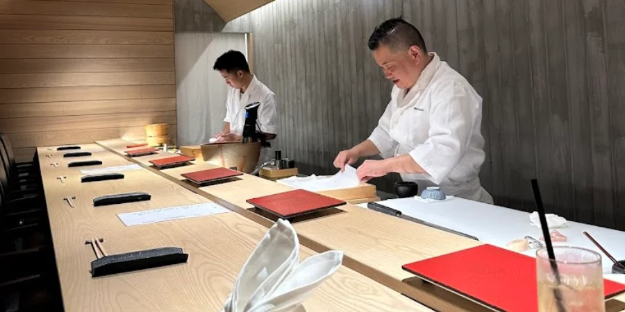 Nhà hàng omakase giá rẻ tại Sài Gòn - Sushi Nishitsugu